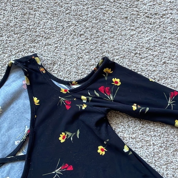 Dressy flower print shirt - Picture 4 of 6